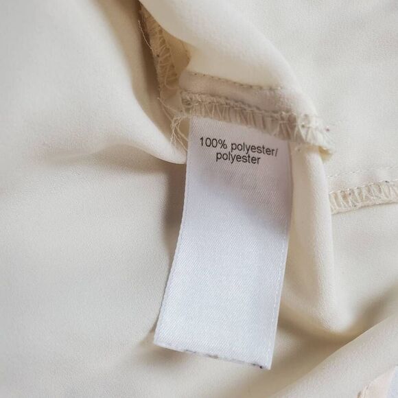 Maurices Women’s Boho Embroidered Peasant Blouse Size L Beige Long Sleeve Lightw - Picture 7 of 8